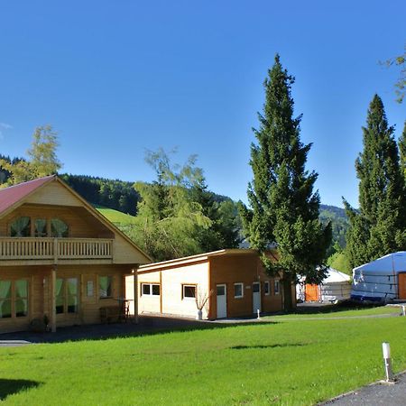 Villa Donkey Chalet Degersheim Eksteriør bilde